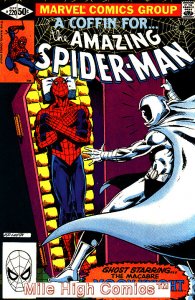 SPIDER-MAN  (1963 Series) (AMAZING SPIDER-MAN)  #220 Near Mint Comics Book