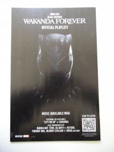 Deadly Neighborhood Spider-Man #5 (2023) Signed by B. Earl no Cert VF+ Condition