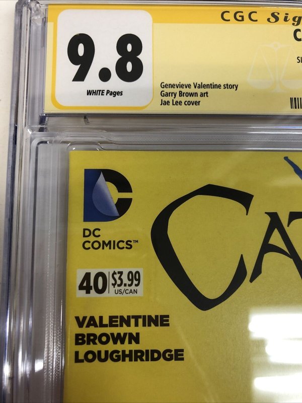 Catwoman (2015) #40 (CGC 9.8 WP SS) Signed By Jae Lee | Newsstand Rare Census=1