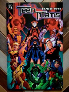 Teen Titans TPB Vol. 2 Family Lost First Print DC 2004 Johns, McKone, Reis 9.0