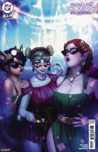 Gotham City Sirens: Unfit For Orbit #2 Cover B (Noobovich Variant)