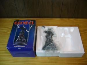 Matt Wagner's Grendel CIB porcelain statue RANDY BOWEN 1st edition in box rare