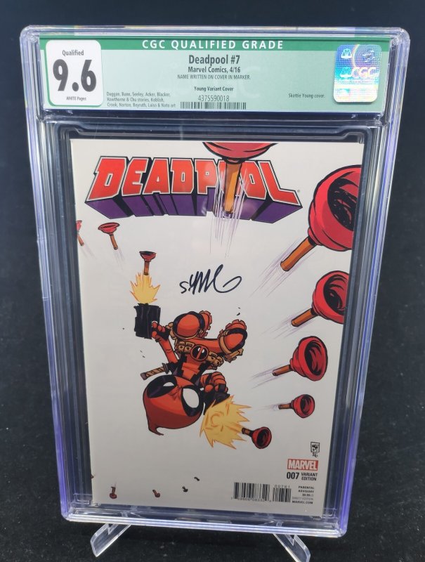 Deadpool #7 - Signed Skottie Young /  Variant Cover (CGC Qual 9.6) 2016