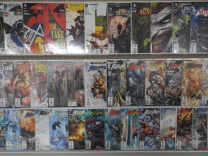 Huge Lot of 150+ Comics W/ Batman, Aquaman +More! Average VF- Condition!
