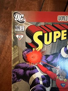 Superman #695 (2010)
