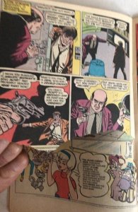 Detective Comics #392 (1969)incomplete, 2 panels,Adams cvr!