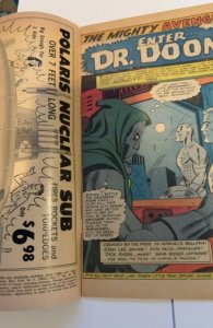 The Avengers #25 (1966) classic key Dr Doom cover Some tanning/ small chip cover