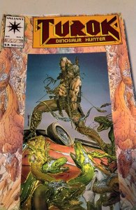 Turok, Dinosaur Hunter #1 (1993) Turok 