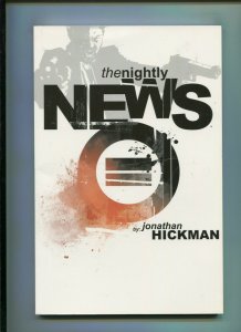 THE NIGHTLY NEWS TPB (8.0)  SOFTCOVER!! 2007