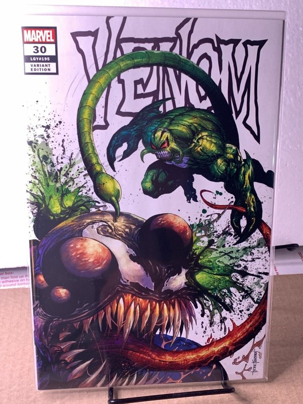 Venom #30 NM 2021 Tyler Kirkham EXCLUSIVE VARIANT MARVEL   