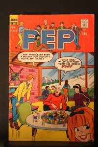 Pep #214 Mid-Grade Ski Lodge cover!  Archie, Veronica and her dad! FN Wow!