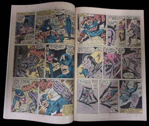 The Avengers #157 The Ghost of Stone 1977 Marvel Comics VF Condition