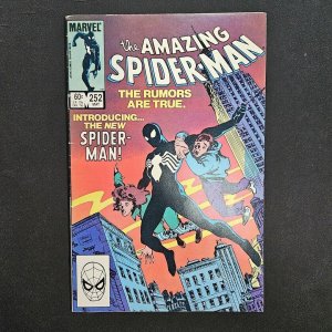 Amazing Spider-Man #252 FN+ 1st Spider-Man Black Suit Marvel Comics C303