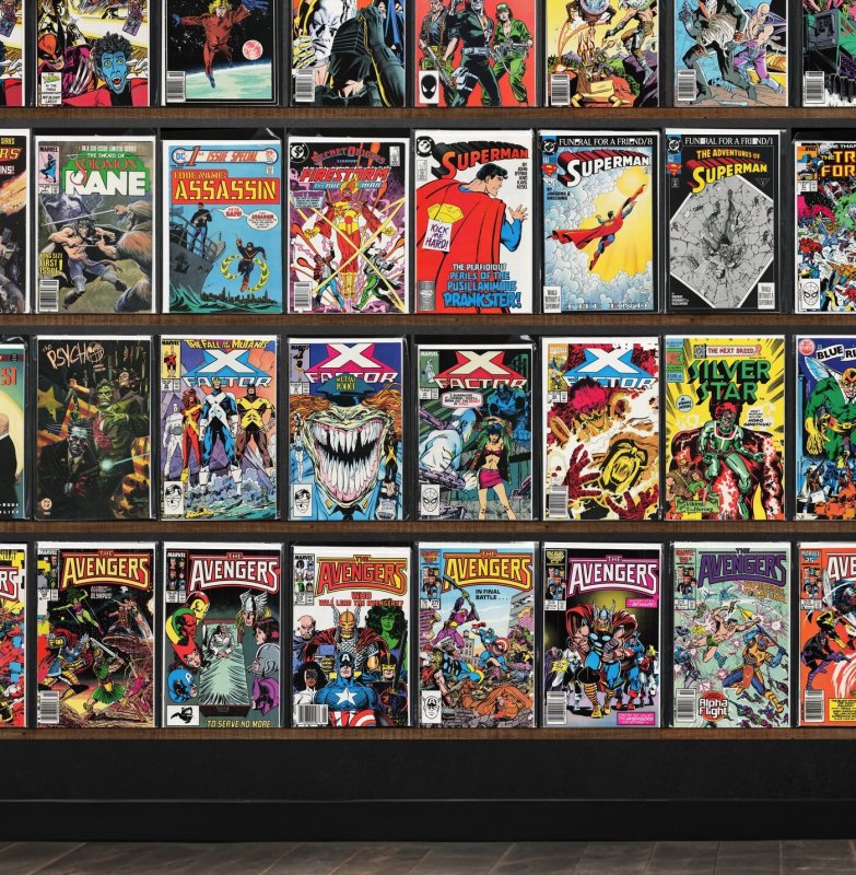 Huge Lot 150+ Comics with Superman, The Avengers & More!