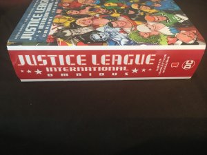 JUSTICE LEAGUE INTERNATIONAL OMNIBUS Vol. 1 Hardcover