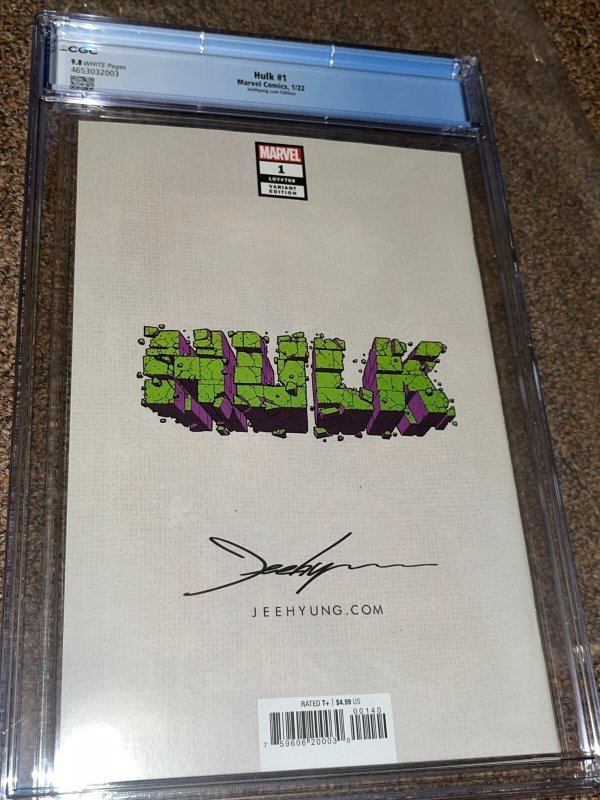 Hulk 1 (2022) Jeehyung Lee Trade Variant Cover, CGC Graded 9.8