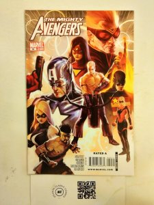 The Mighty Avengers #30 VF-NM Marvel Comic Book 33 TJ80