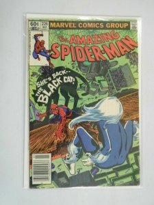 Amazing Spider-Man #226 feat. Black Cat Newsstand 5.0 VG FN (1982 1st Series)