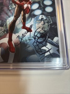 Ultimate Fallout (2011) #4 ( CGC 9.8 SS) Signed Mark Bagley * 1st Mile Morales