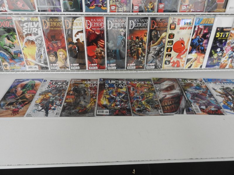 Huge Lot 120+ Comics W/ Star Wars, Darkwing Duck, Wolverine, +More! Avg VF/NM