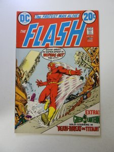 The Flash #221 (1973) VF- condition