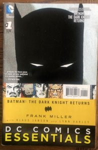 DC Comics Essentials: Batman: The Dark Knight Returns (2014)