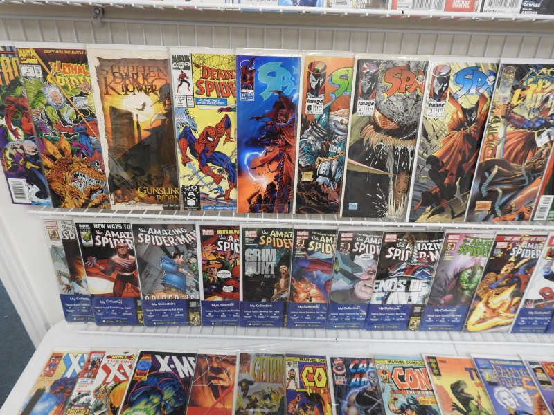 Huge Lot 150+ Comics W/ Spiderman, Hulk, Morbius, +More AVG VF-