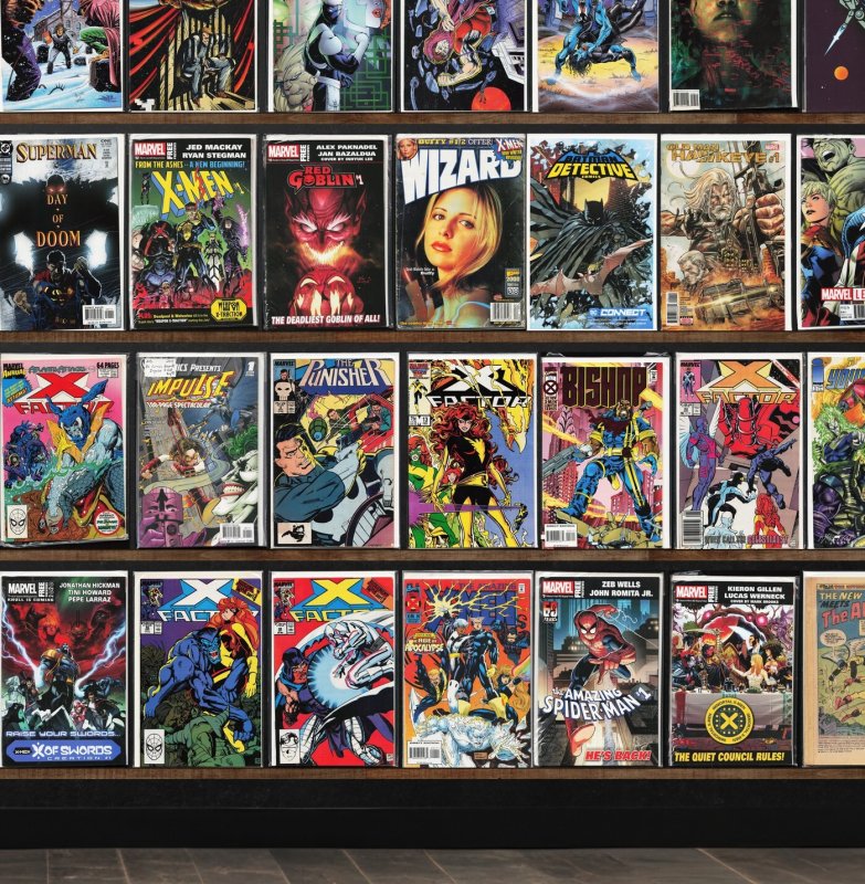 Huge Lot 140+ Comics with Marvel Previews, X-Factor, Daredevil & More!