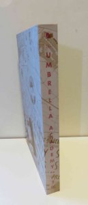 Umbrella Academy - Dallas HB Slipcover Edition (Dark Horse, 2009)