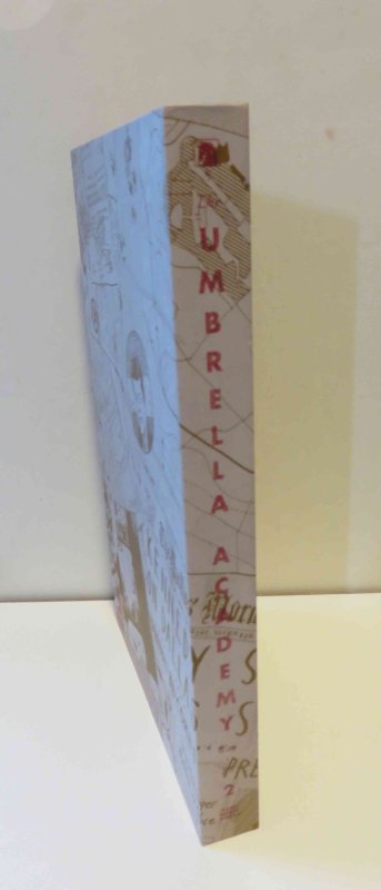 Umbrella Academy - Dallas HB Slipcover Edition (Dark Horse, 2009)