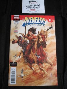 AVENGERS #682 NM 1st print CAMEO IMMORTAL HULK Marvel Comics