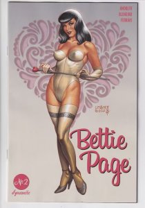 BETTIE PAGE (2023 DYNAMITE) #2 CVR A LINSNER