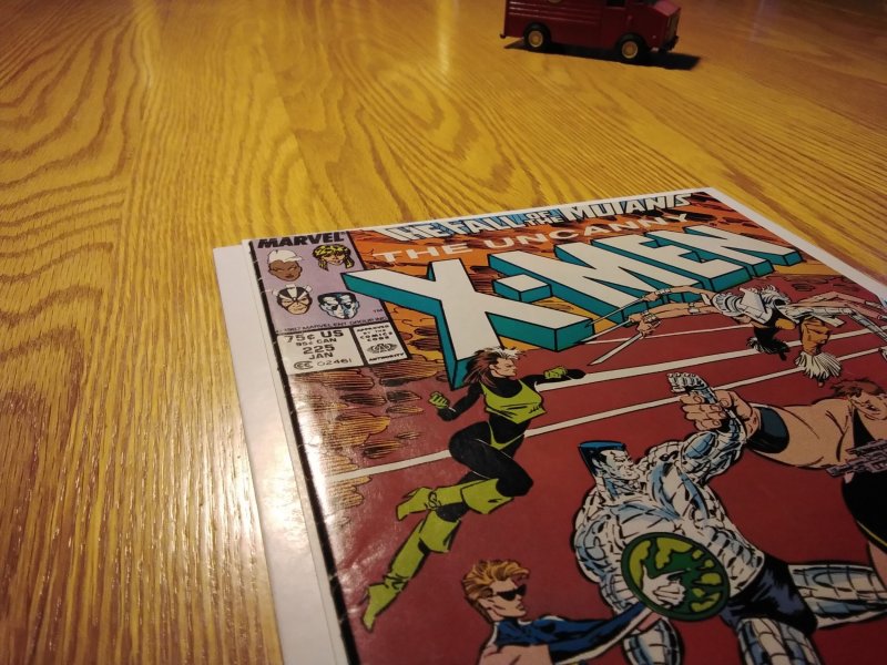 The Uncanny X-Men #225 Newsstand (1988)