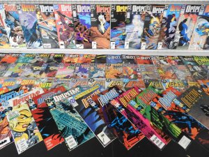 Huge Lot 190+ Comics W/ Detective Comics Starring Batman!! Avg VF Condition!!