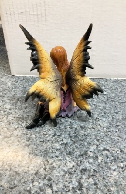 Fairy Resin Statue (loose)  6inchs tall