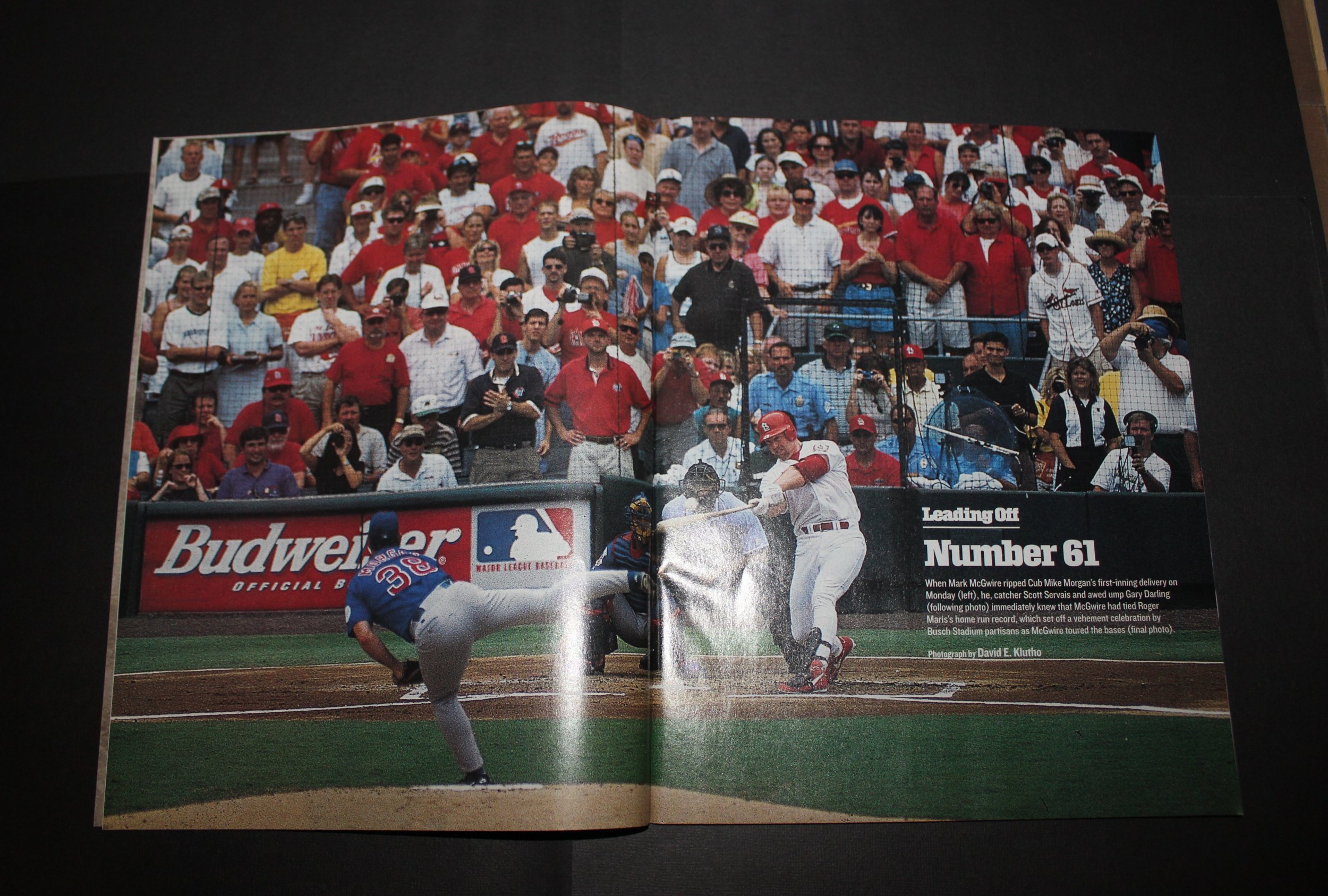 Sports Illustrated ( 8.5 VFN+ ) Mark McGwire / August 1998