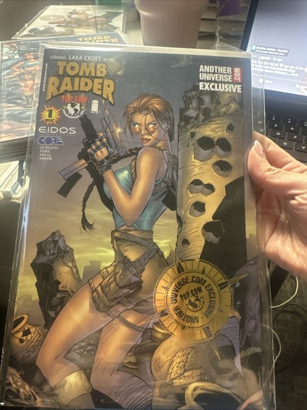 Tomb Raider #1 Gold Foil Another Universe Exclusive Alternative Cover RARE