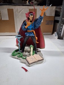 DR.STRANGE STATUE 1085/1500 LIMITED EDITION STATUE (1997)Applause minor damage