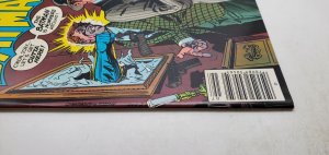 DETECTIVE COMICS #516 NEWSSTAND, Batman and Batgirl VF