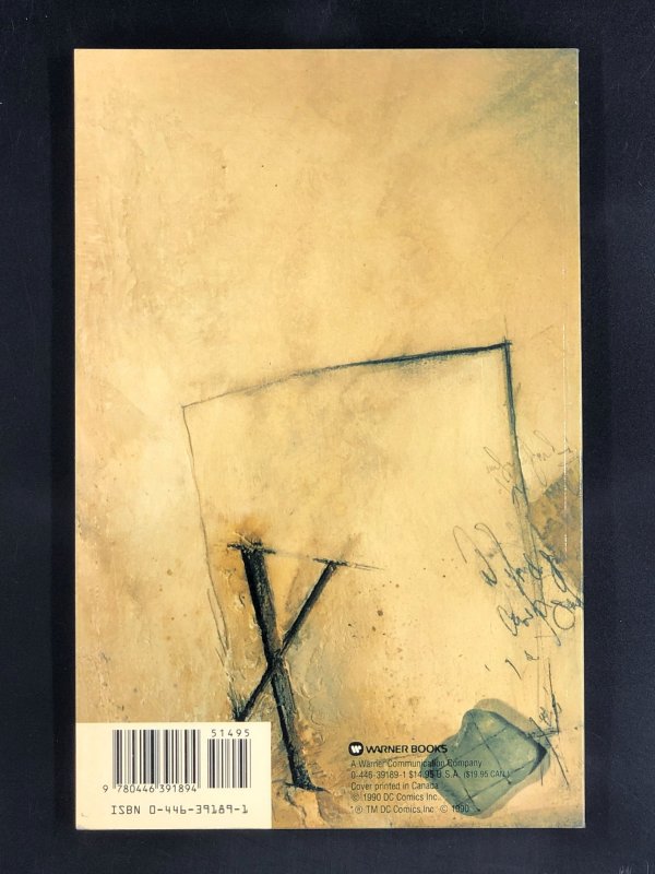 Batman: Arkham Asylum: A Serious House On Serious Earth (1990)