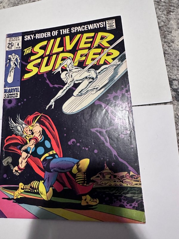 The Silver Surfer #4 (1969)vs Thor -big key- small 1 inch lower spine