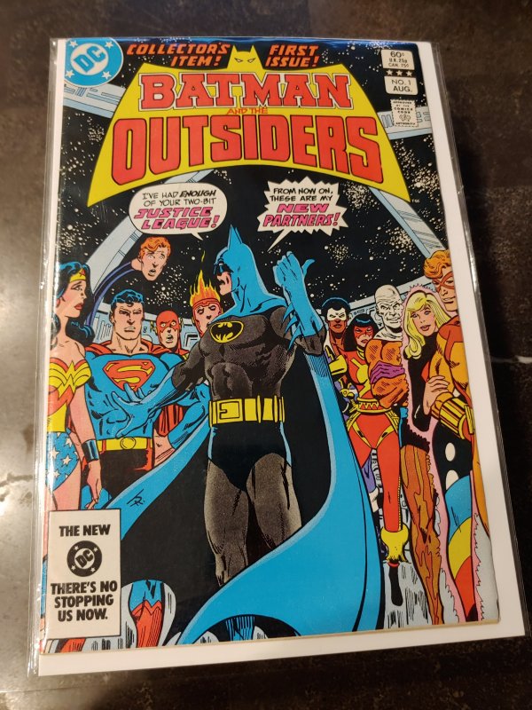 Batman y Los Outsiders (AR) #1 