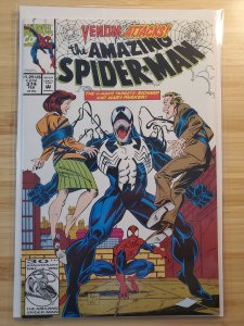 The Amazing Spider-Man #374 (1993) Marvel Comics Venom Attacks!