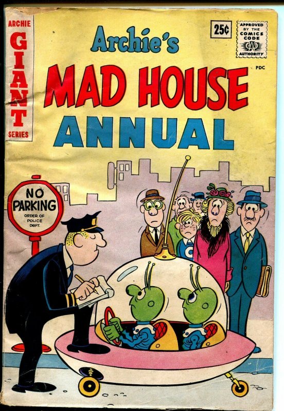 Archie's Mad House Annual #1-1962-flying saucer-Betty-Veronica-beatnik-VG