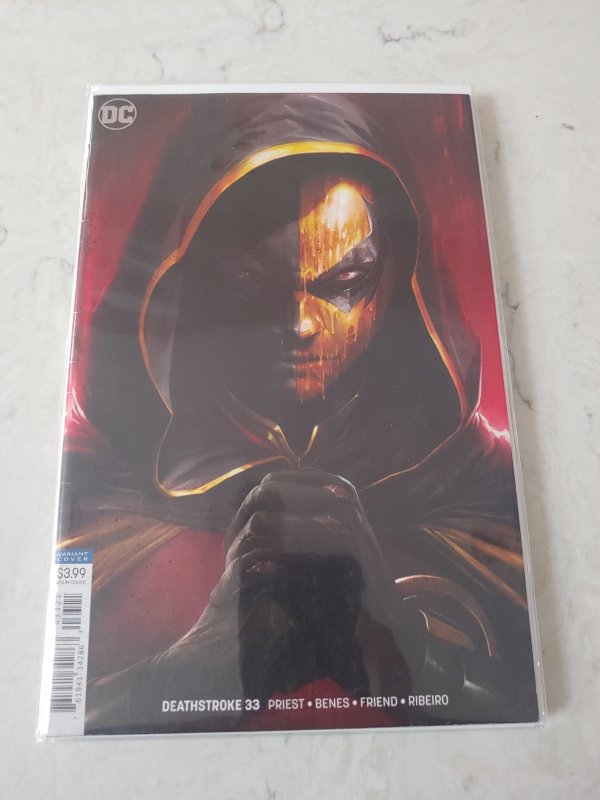 Deathstroke #33 (Mattina Variant) NM