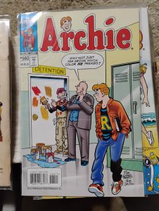 ARCHIE # 560  2005  ARCHIE COMICS  BETTY VERONICA JUGHEAD DETENTION