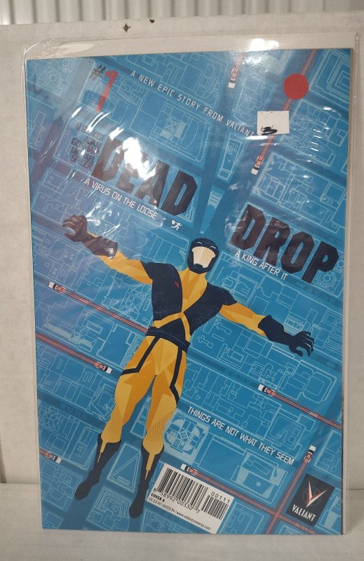 Dead Drop #1 (2015). H38