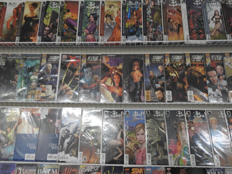 Huge Lot 180+ Comics W/ Buffy,  War Stories, Star Trek+ Avg VF-NM Cond! See Desc