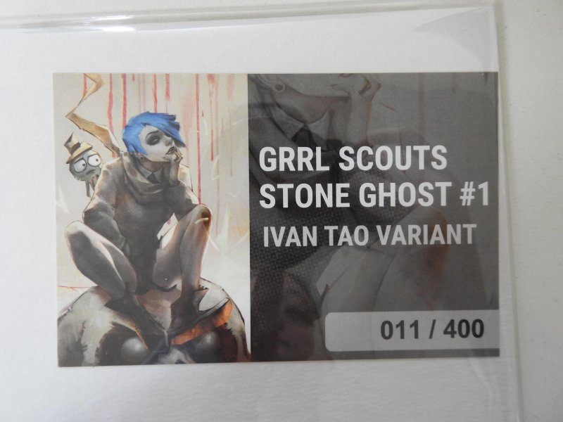 Grrl Scouts #1 Ivan Tao Variant LDT 400 W/ COA