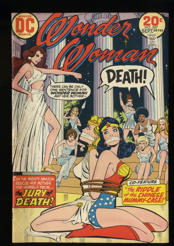 Wonder Woman #207 VF- 7.5 Bondage Cover 1973!